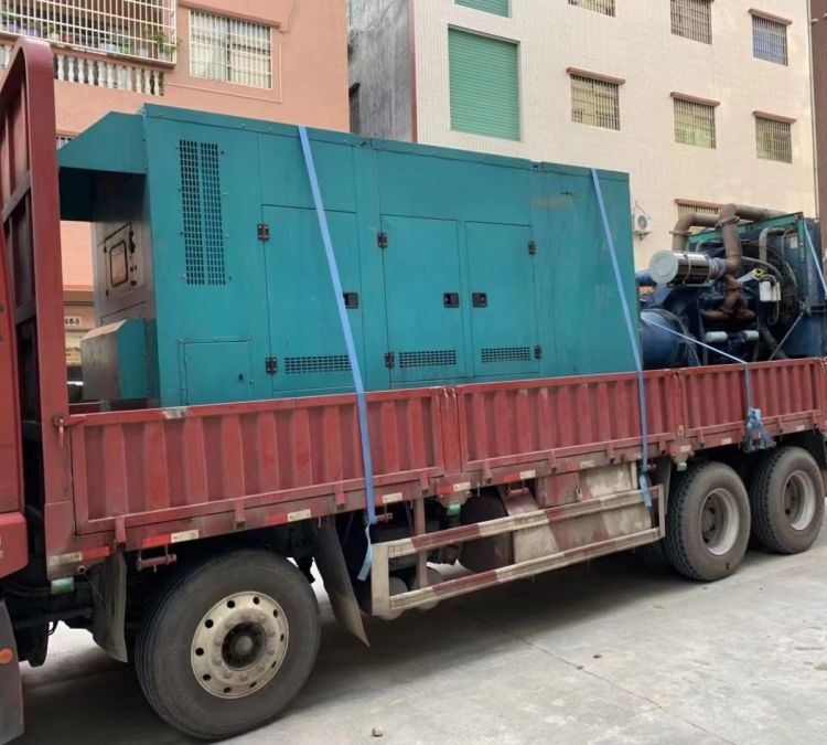 台安如何在不同负载率下确保 400KW 柴油发电机组的正常运行？