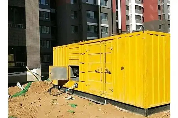 台安发电机租赁中燃油压力过低会对发动机的哪些部件造成损坏？